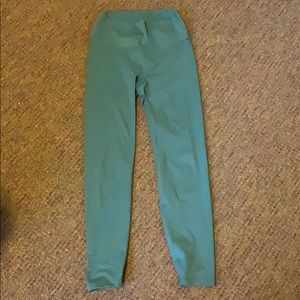 Sage green paragon everyday leggings